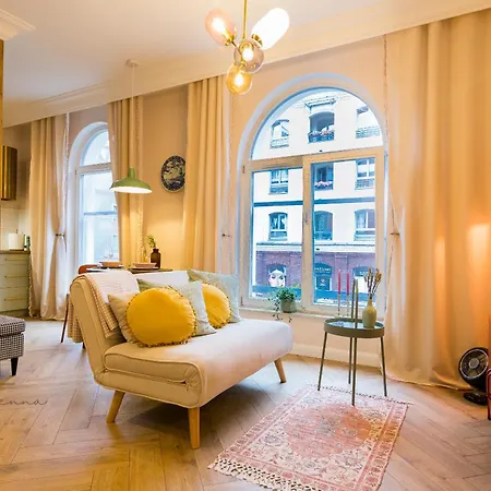 Studzienna Prestige Old Town Apartment